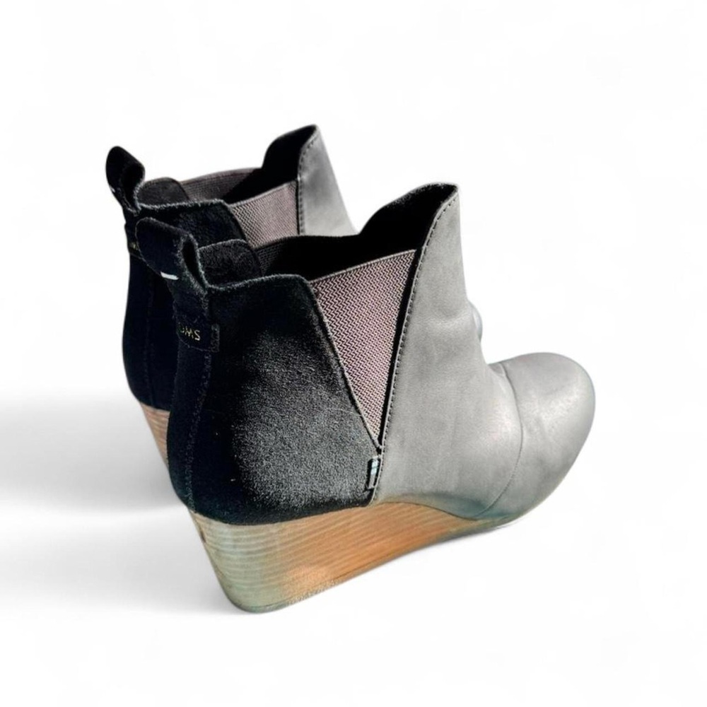 TOMS Kelsey Black Leather/Suede Boots, Size 11